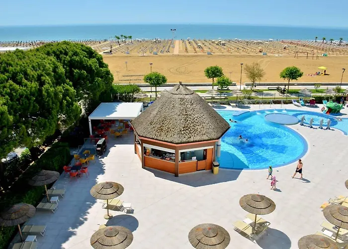 Seaside Bliss- Flat With View On The Pool *